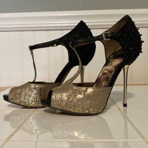 Sam Edelman Scarlett Gold & Black Spike T Strap Stiletto size 4 1/2
